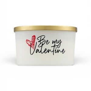 Universal Candle Co “Be My Valentine” 4-Wick Candle Vanilla Lace Scent 14oz